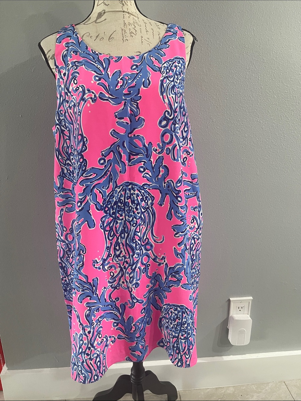 Lilly Pulitzer Sleeveless Caught in Coral Jackie Shift Dress